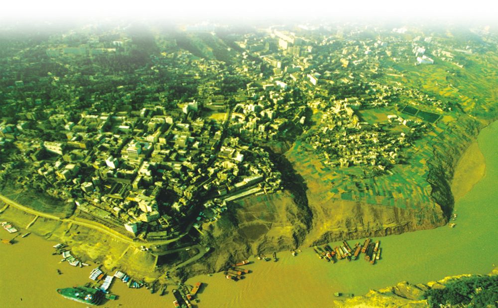 14.巫山老城航拍图.jpg