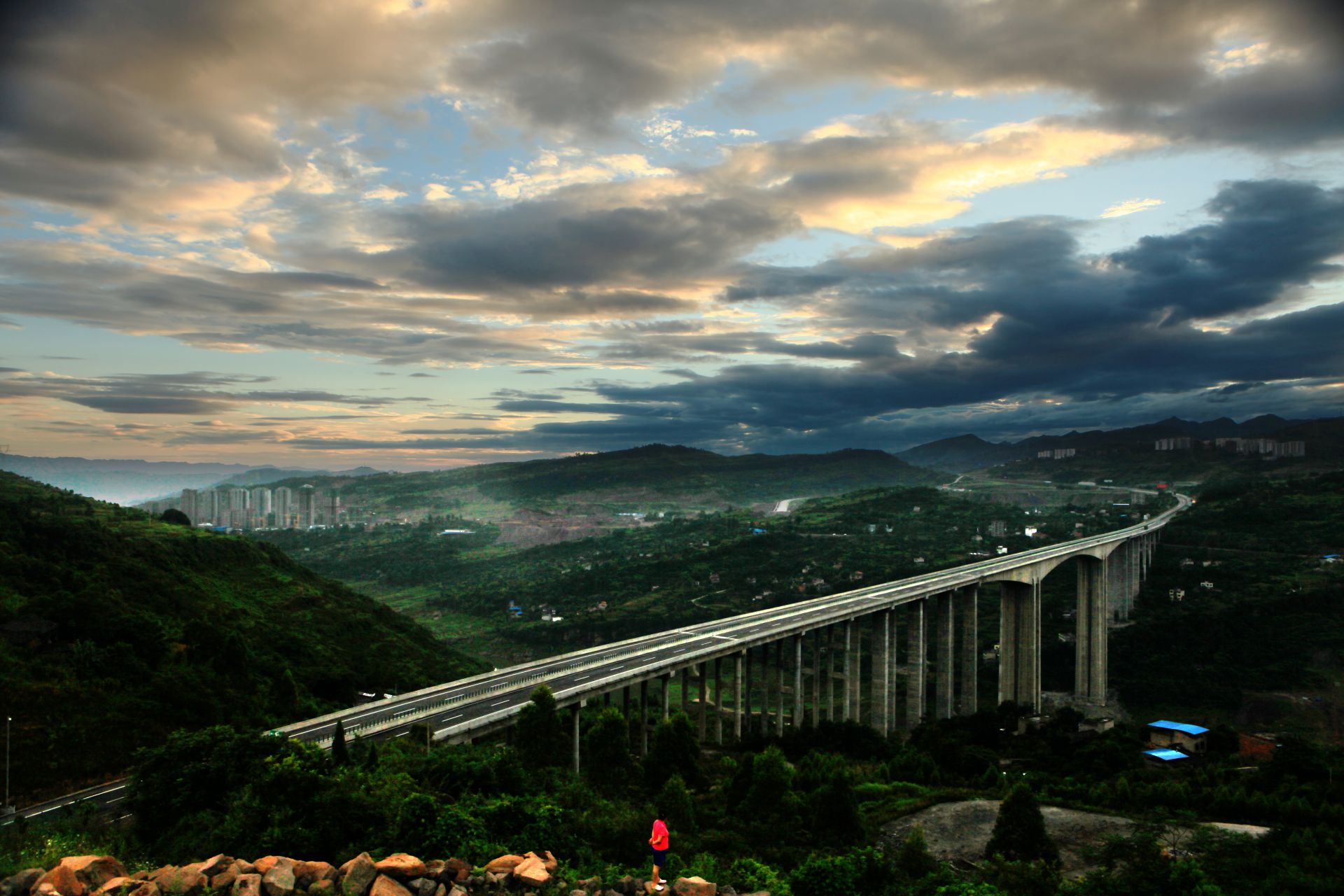 10.涪丰石高速公路.jpg
